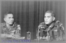 Benny Moerdani dan Try Sutrismo-jpeg.image