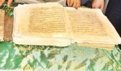 Turki-Al-Qur'an Tua berumur 1200 Tahun di Turki-jpeg.image