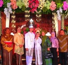 Yaa Salaam-pria tampan nikahi wanita tanpa lengan-jpeg.image