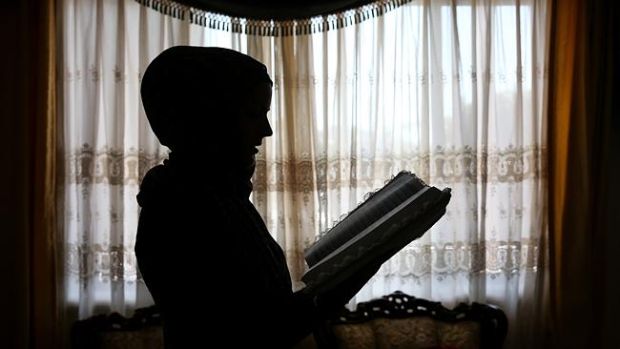 Australis-Sydney-kagum dg cara Islam perlakukan perempuan, wanita muda sydney ini masuk Islam-ilustrasi-jpeg.image