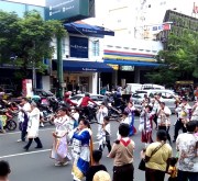 Simbol Zionis Yahudi di Karnaval Paskah Semarang-1